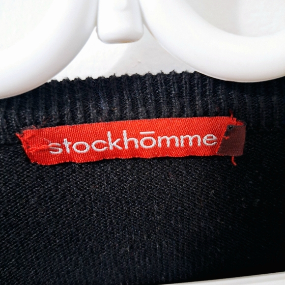 Black and Blue Argyle Sweater - Medium - Picture 5 of 7